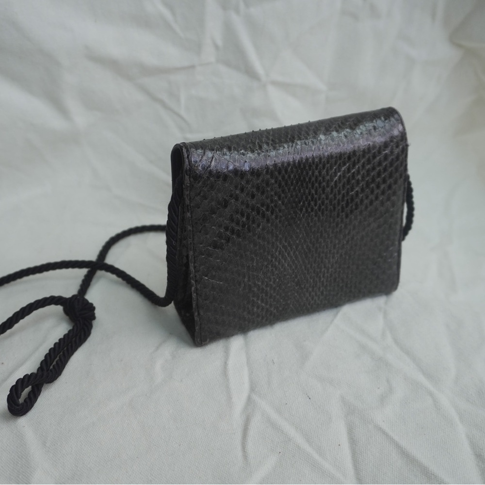 Giorgio Armani Small Evening Purse - Picture 3 of 6